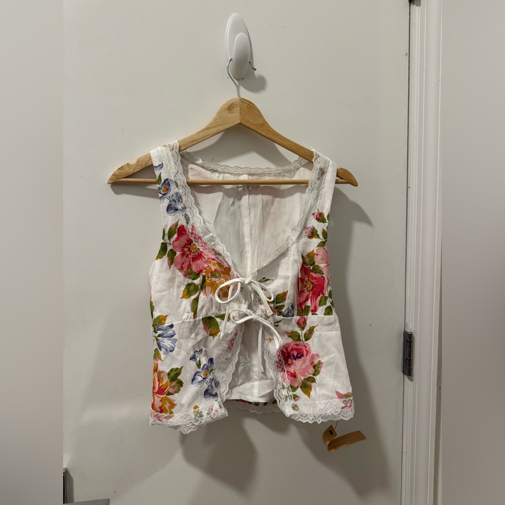NWT reformation Rosalie linen top in giverny - size 2 - Picture 4 of 5